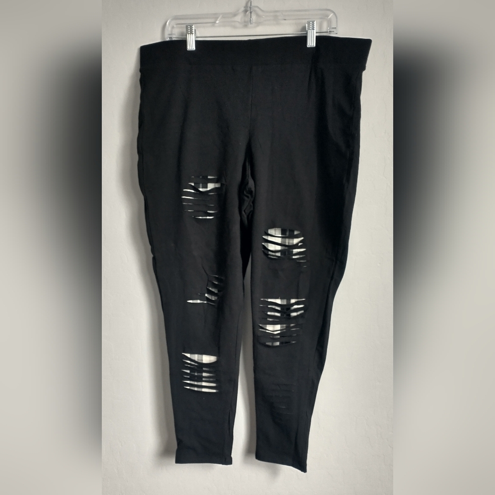 Torrid Black Distressed Ripped Knee Cotton Blend Leggings Size 3